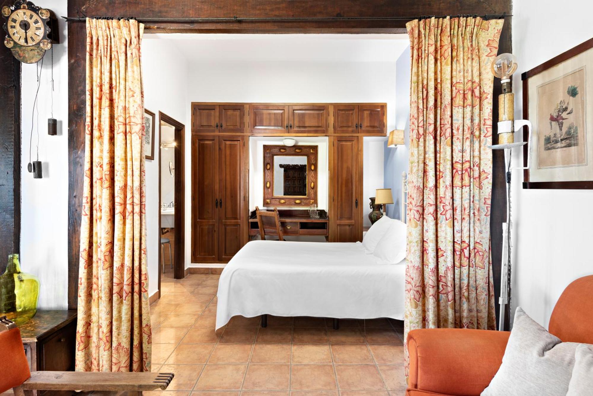 Suites Cortijo Fontanilla Кониль-де-ла-Фронтера Экстерьер фото