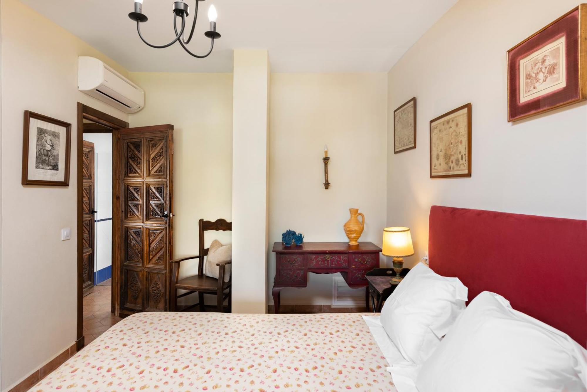 Suites Cortijo Fontanilla Кониль-де-ла-Фронтера Экстерьер фото