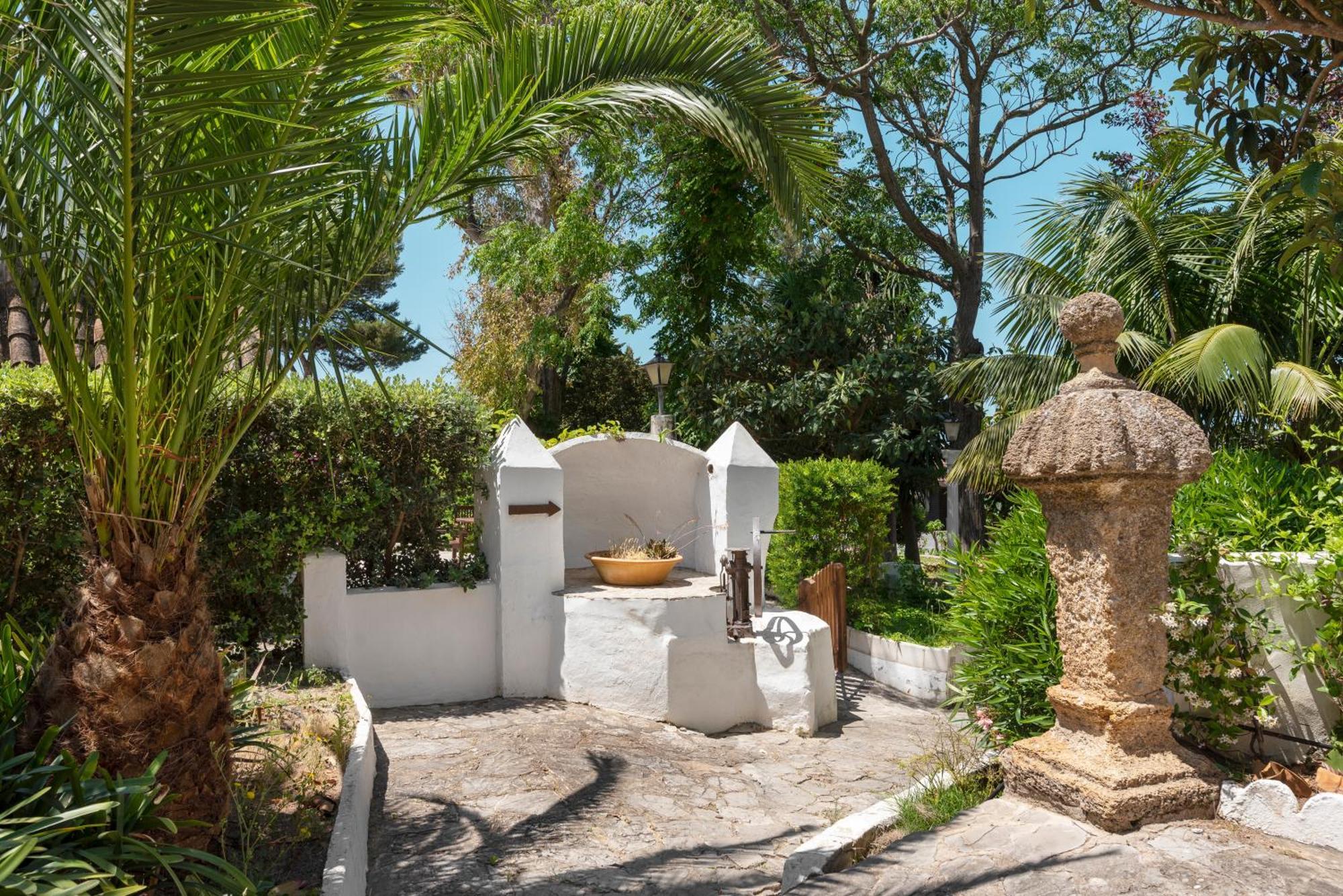 Suites Cortijo Fontanilla Кониль-де-ла-Фронтера Экстерьер фото